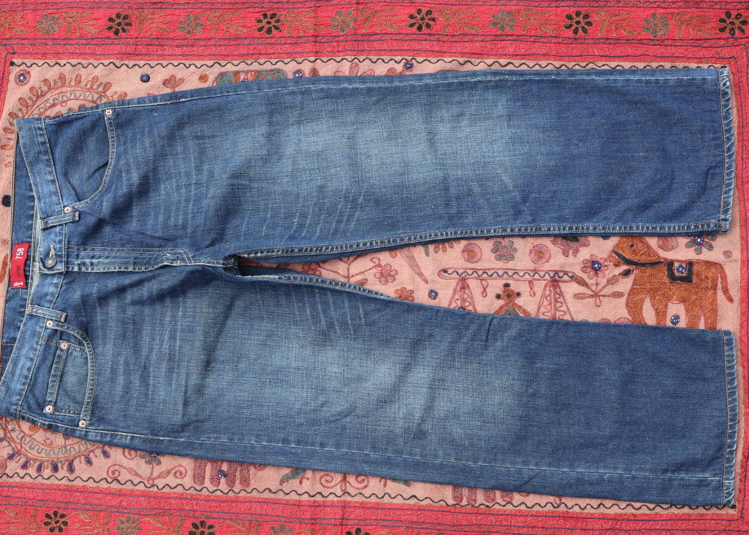 Levi jeans 758