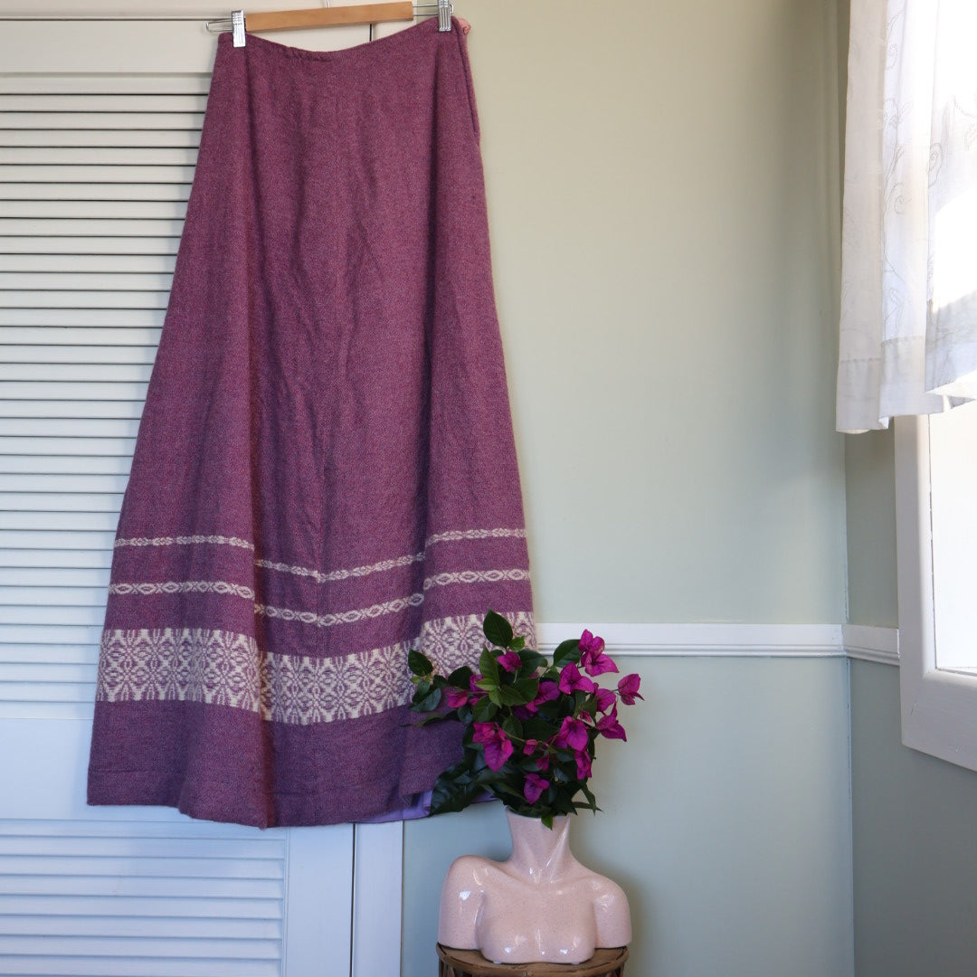 Woolen handmade maxi skirt