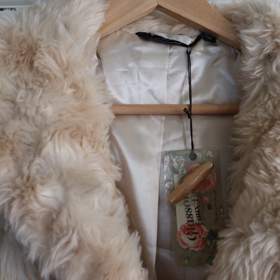 Old school glassons faux fur coat