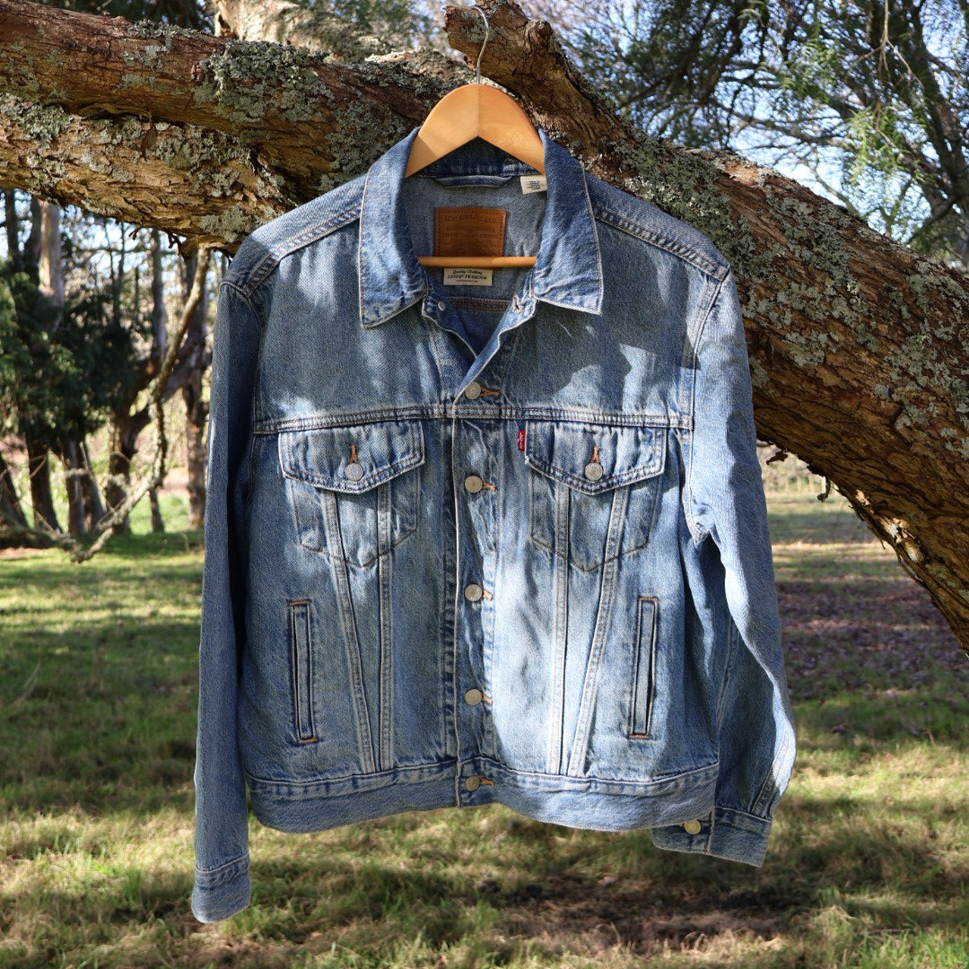 Epic Levi’s denim jacket