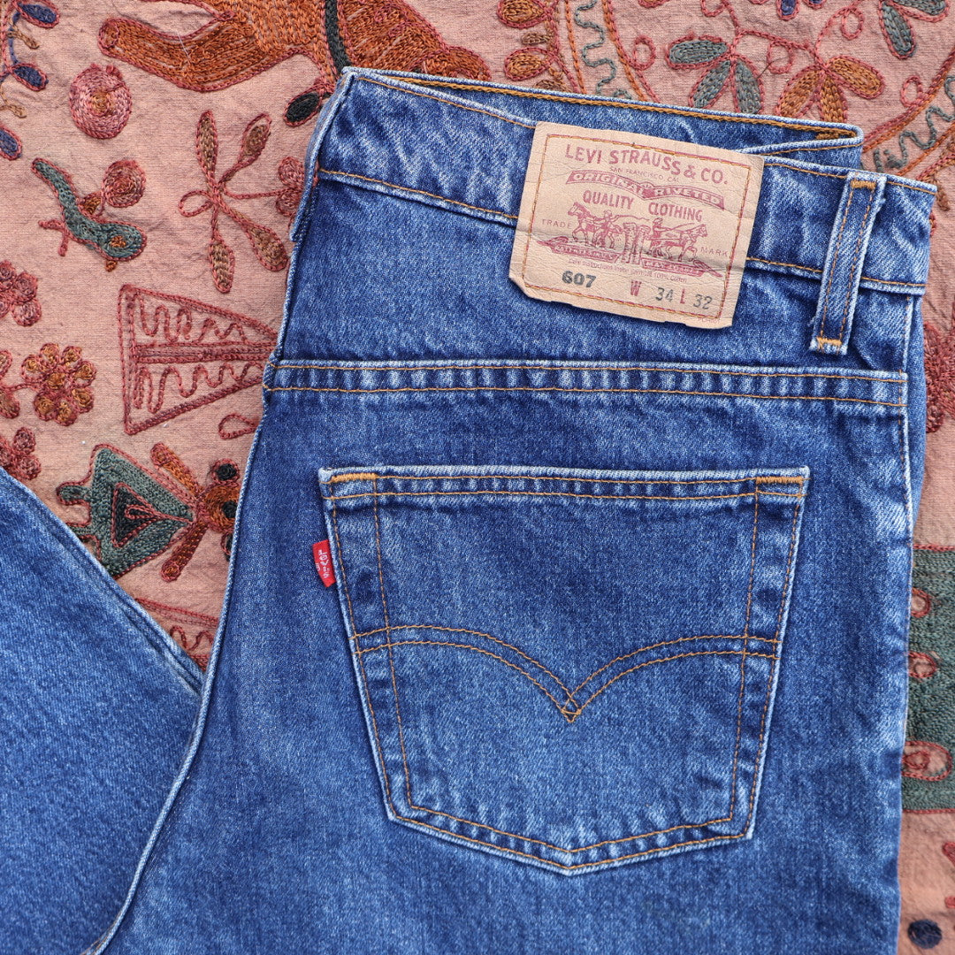 Levi jeans 607
