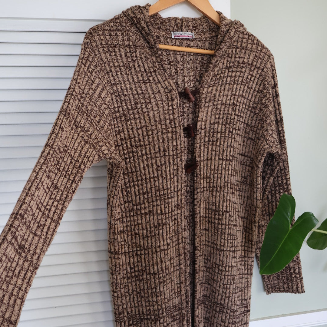 Long knitted cardigan