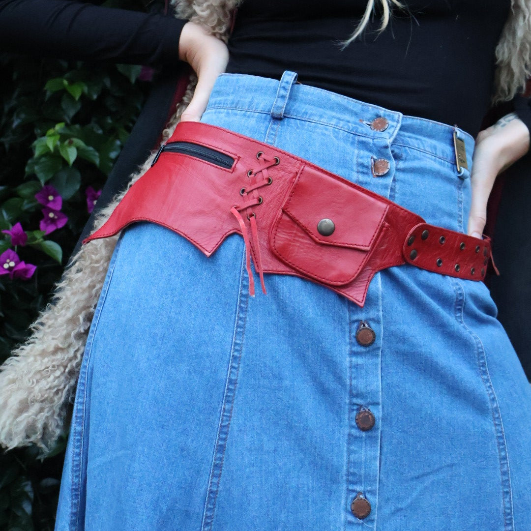 Vintage Medieval Pocket Belt